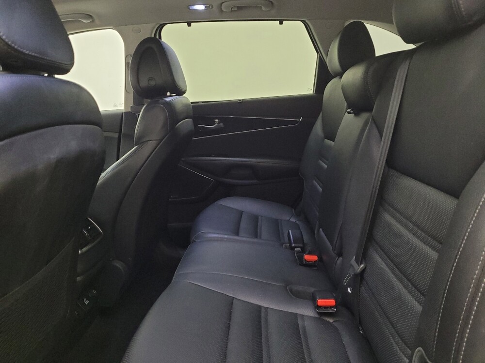 2016 Kia Sorento in Columbus, OH 43231 - 18137415 18
