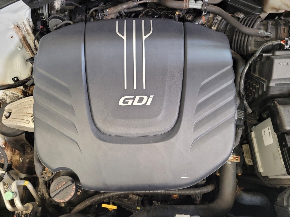 2016 Kia Sorento in Columbus, OH 43231 - 18137415 30