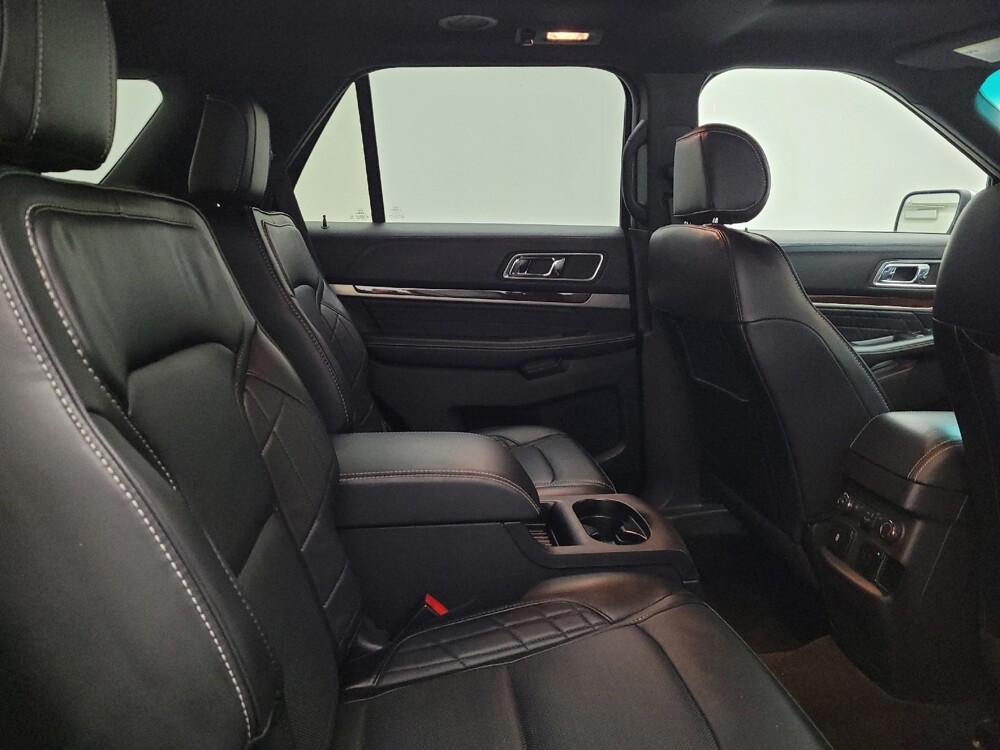 2017 Ford Explorer in Columbus, OH 43231 - 18137416 19