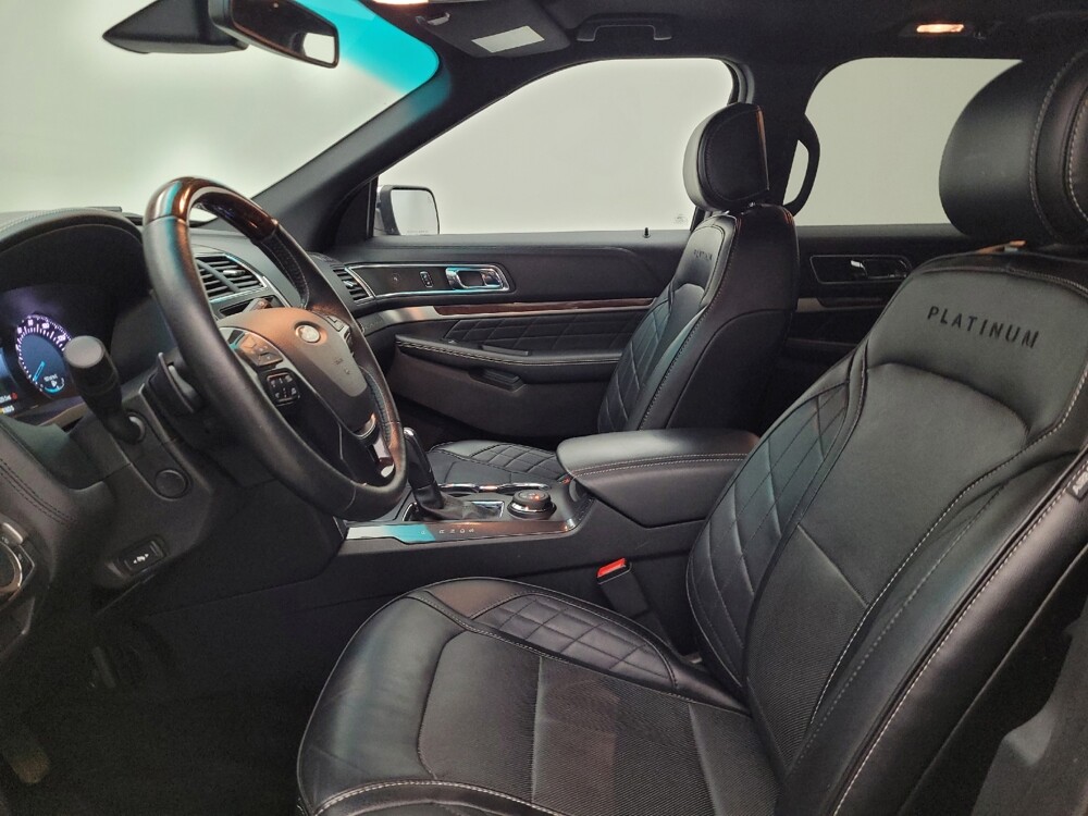2017 Ford Explorer in Columbus, OH 43231 - 18137416 17