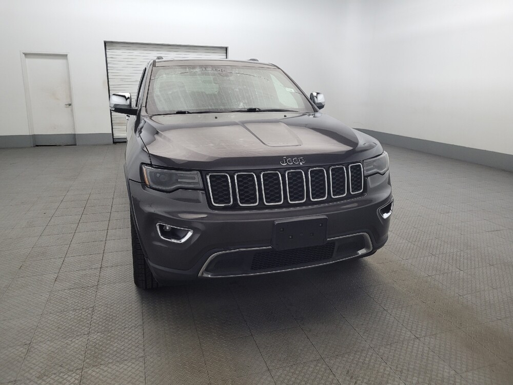 2018 Jeep Grand Cherokee in Pittsburgh, PA 15237 - 18137419 14