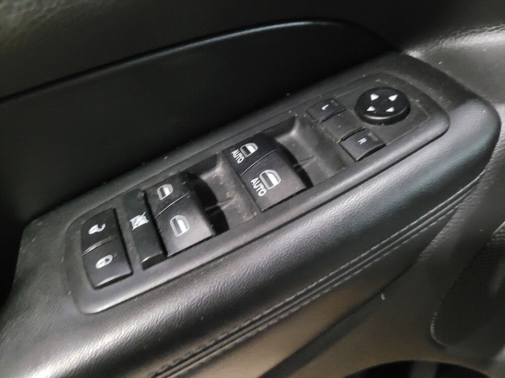 2018 Jeep Grand Cherokee in Pittsburgh, PA 15237 - 18137419 27