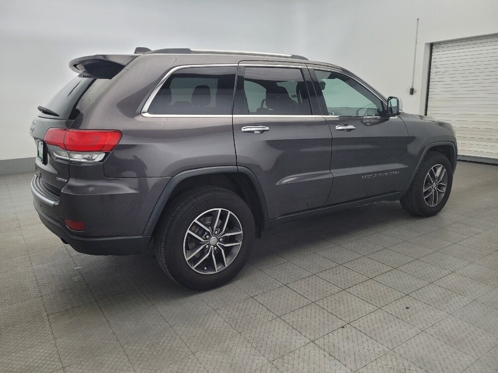 2018 Jeep Grand Cherokee in Pittsburgh, PA 15237 - 18137419 10