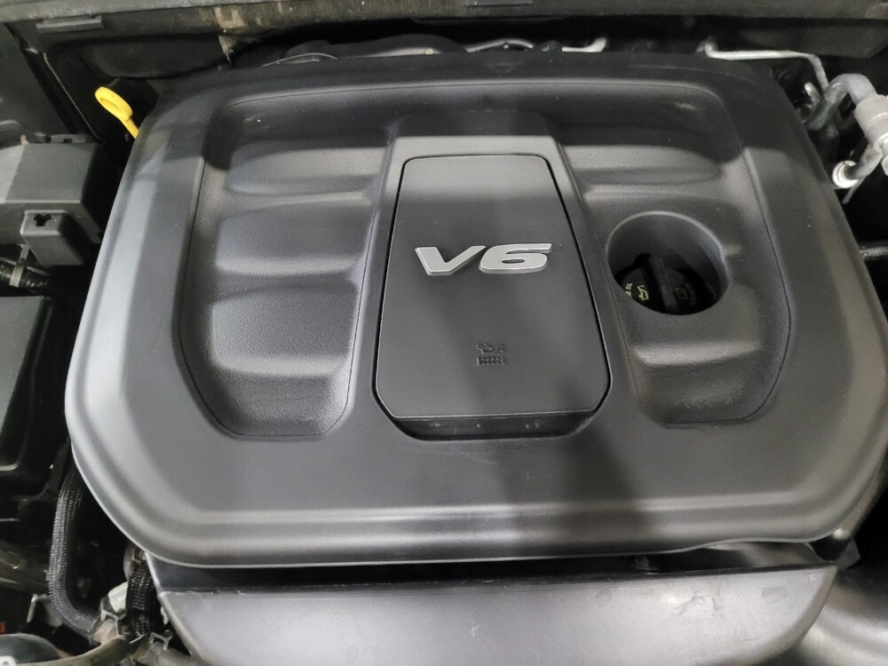 2018 Jeep Grand Cherokee in Pittsburgh, PA 15237 - 18137419 30