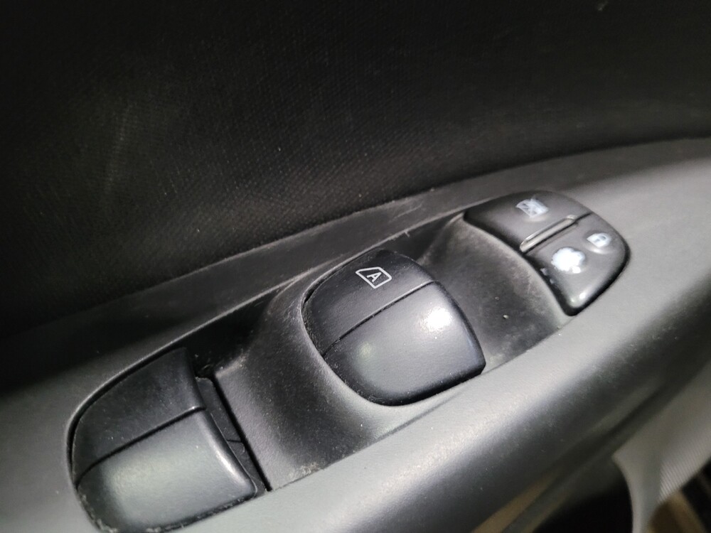 2018 Nissan Sentra in New Castle, DE 19720 - 18137420 27