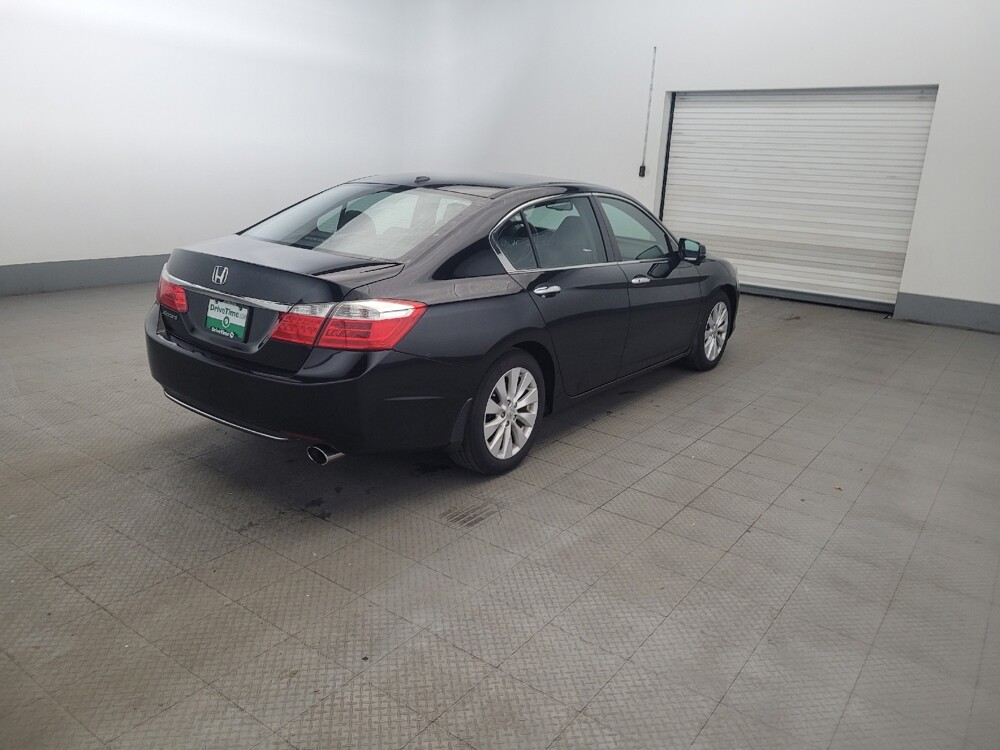 2015 Honda Accord in New Castle, DE 19720 - 18137426 9