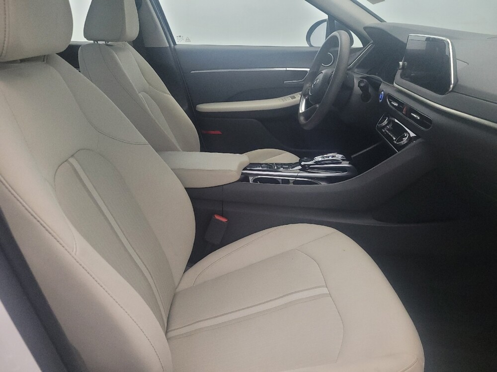 2023 Hyundai Sonata in Pittsburgh, PA 15236 - 18137428 21