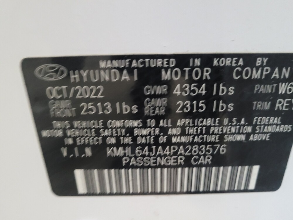 2023 Hyundai Sonata in Pittsburgh, PA 15236 - 18137428 33