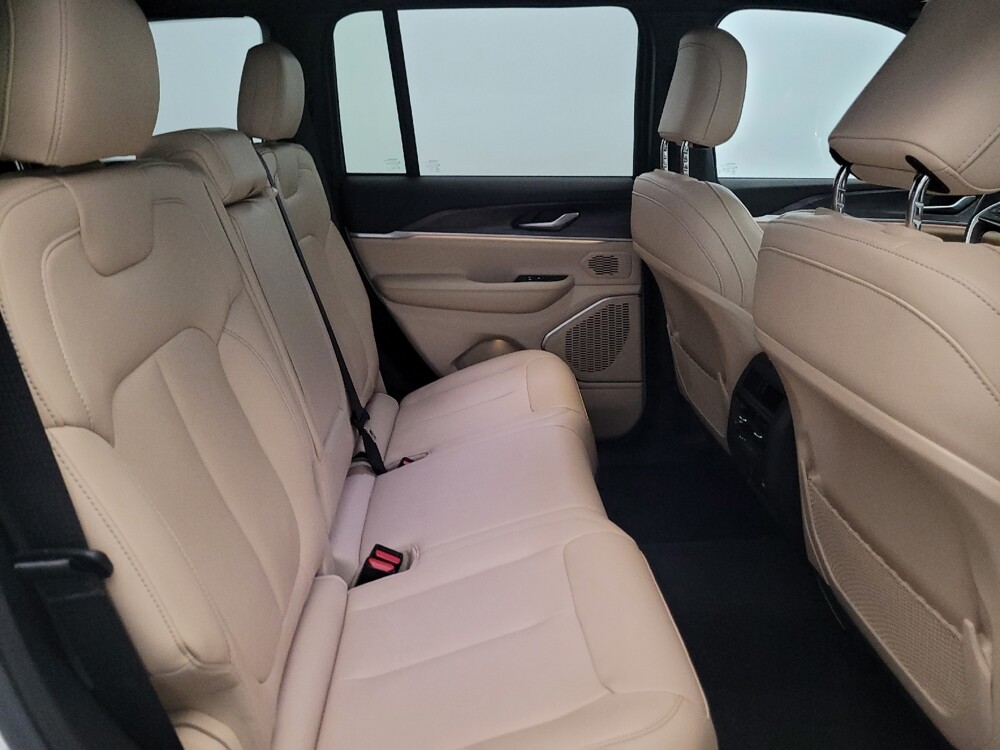 2023 Jeep Grand Cherokee in New Castle, DE 19720 - 18137431 19