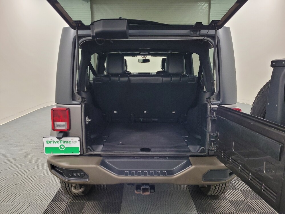 2016 Jeep Wrangler in Pittsburgh, PA 15236 - 18137436 29
