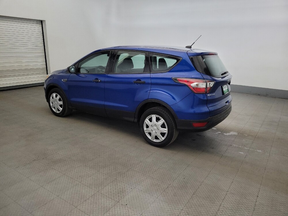 2017 Ford Escape in Williamstown, NJ 8094 - 18137438 3