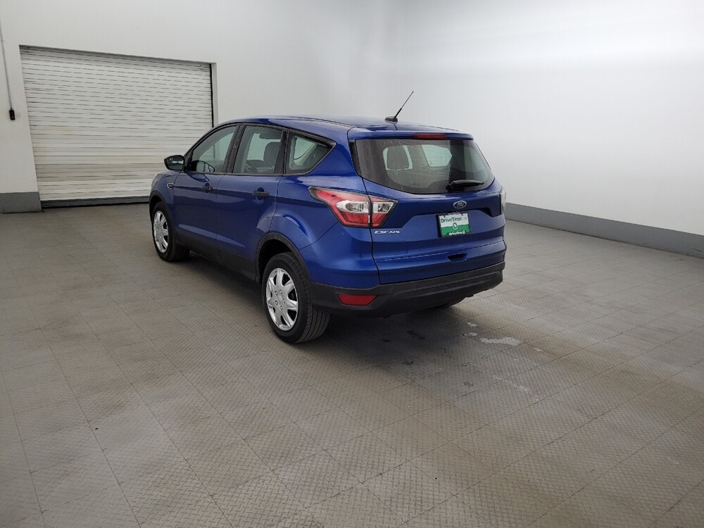 2017 Ford Escape in Williamstown, NJ 8094 - 18137438 5