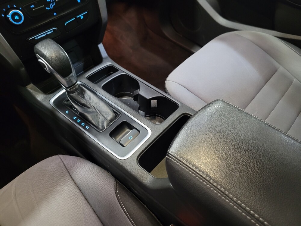 2017 Ford Escape in Williamstown, NJ 8094 - 18137438 26
