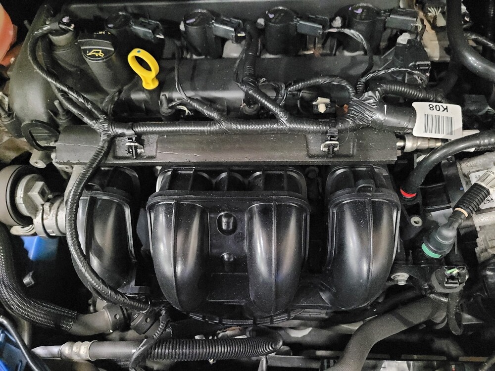 2017 Ford Escape in Williamstown, NJ 8094 - 18137438 30