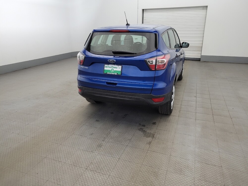 2017 Ford Escape in Williamstown, NJ 8094 - 18137438 7