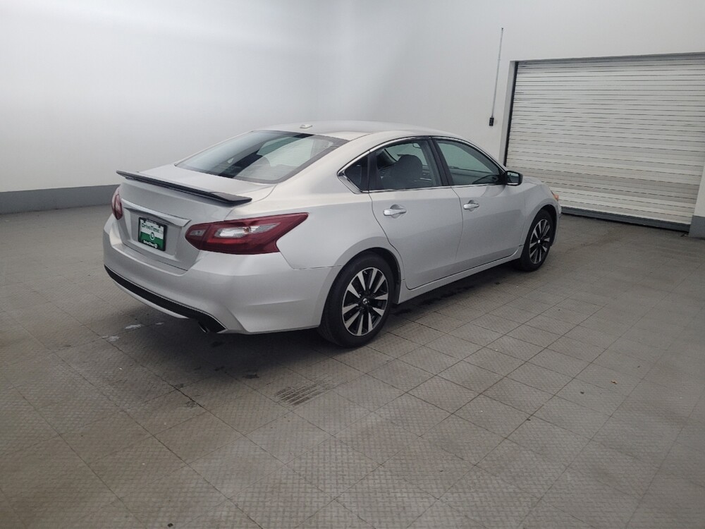 2018 Nissan Altima in New Castle, DE 19720 - 18137440 9