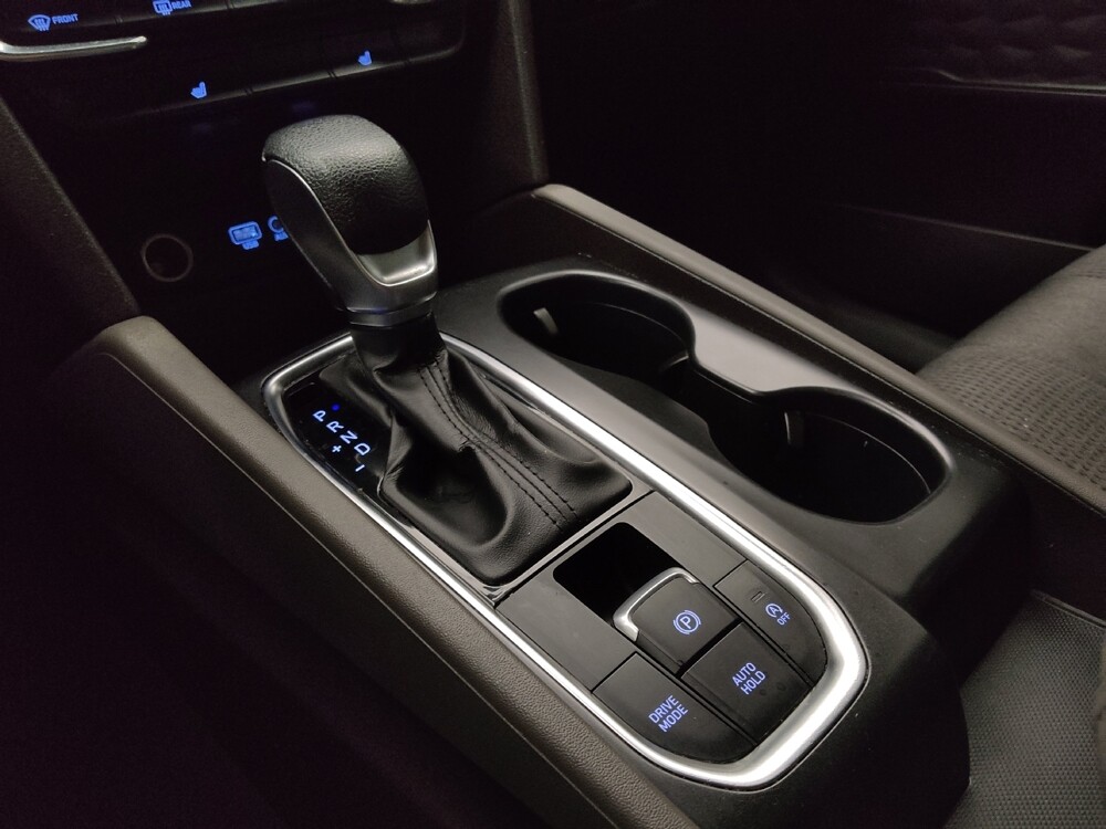2020 Hyundai Santa Fe in Springfield, MO 65807 - 18137449 26