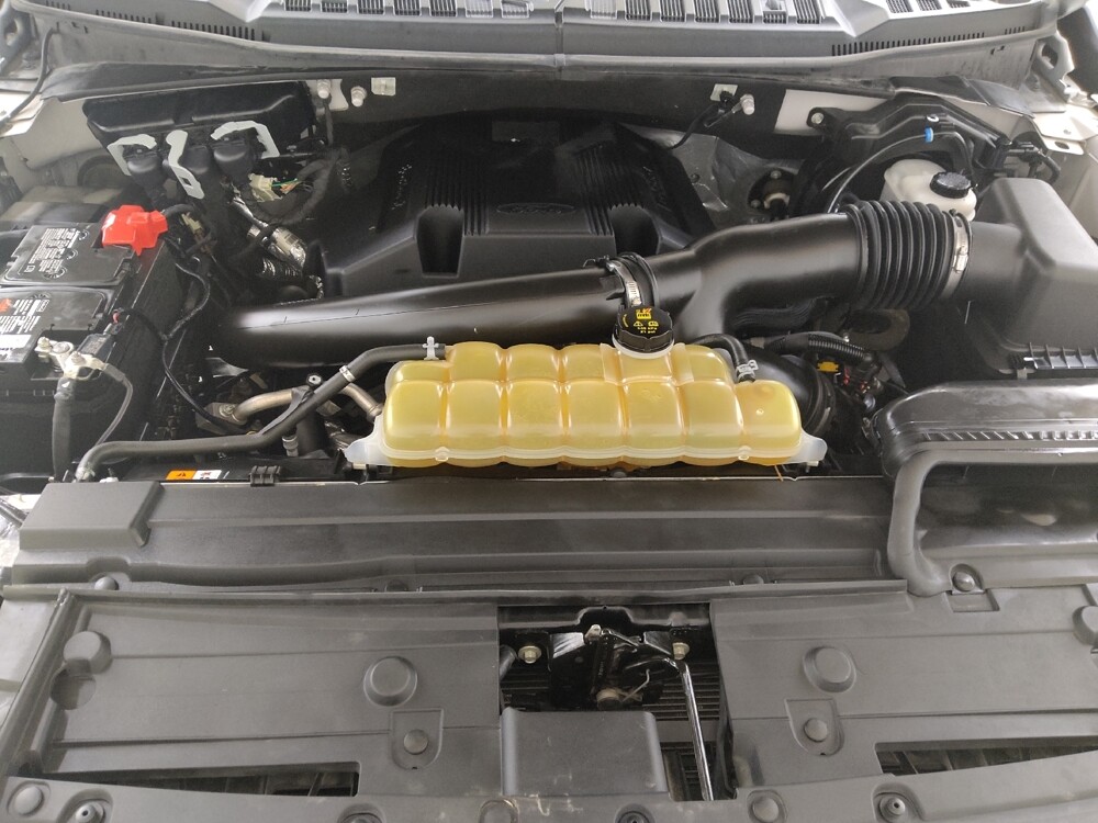 2020 Ford F150 in Gladstone, MO 64118 - 18137451 30