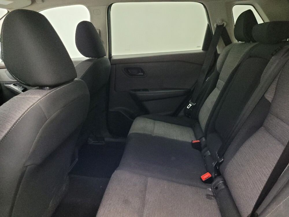 2021 Nissan Rogue in Des Moines, IA 50310 - 18137455 18