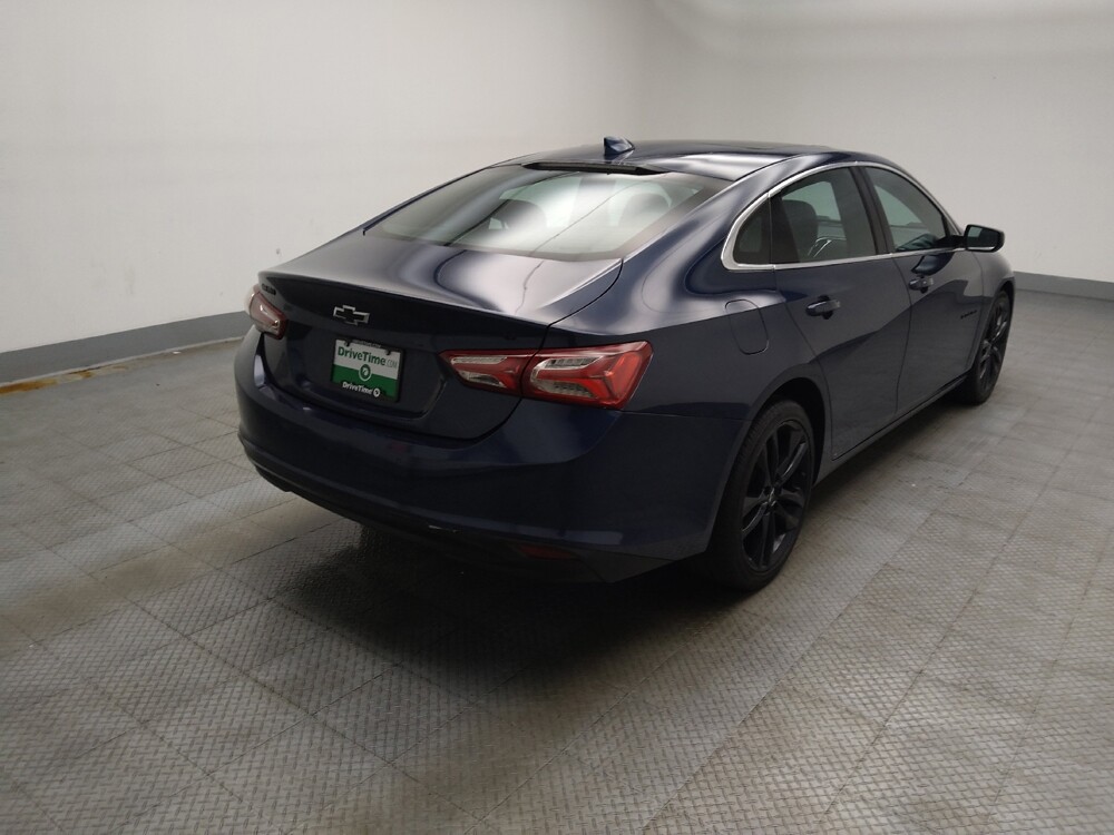 2021 Chevrolet Malibu in Des Moines, IA 50310 - 18137456 9