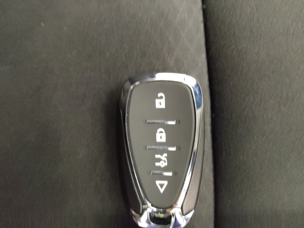 2021 Chevrolet Malibu in Des Moines, IA 50310 - 18137456 32