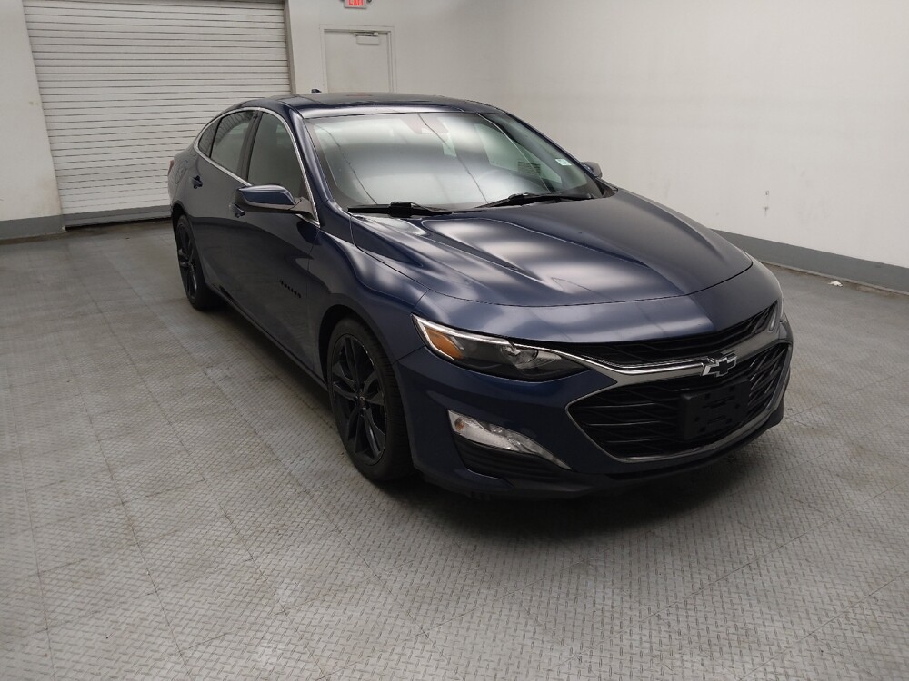 2021 Chevrolet Malibu in Des Moines, IA 50310 - 18137456 13