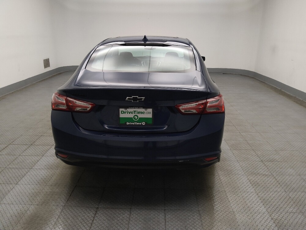 2021 Chevrolet Malibu in Des Moines, IA 50310 - 18137456 7