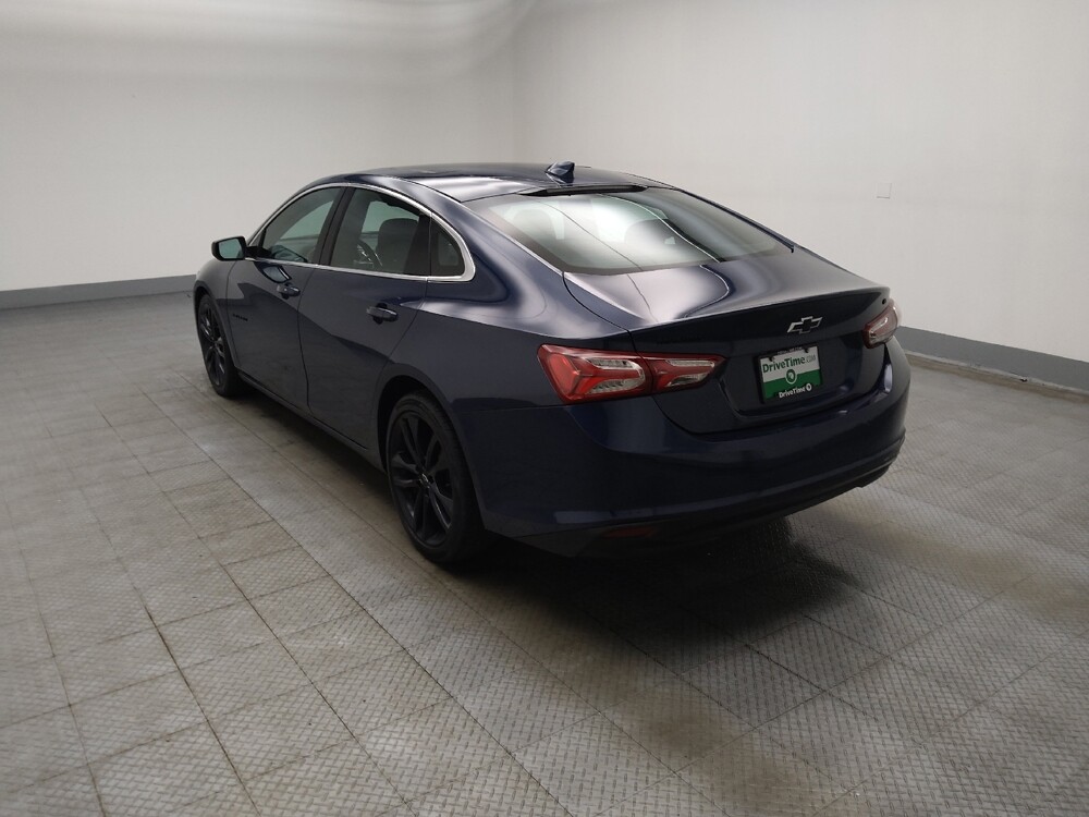 2021 Chevrolet Malibu in Des Moines, IA 50310 - 18137456 5