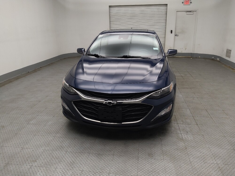 2021 Chevrolet Malibu in Des Moines, IA 50310 - 18137456 15