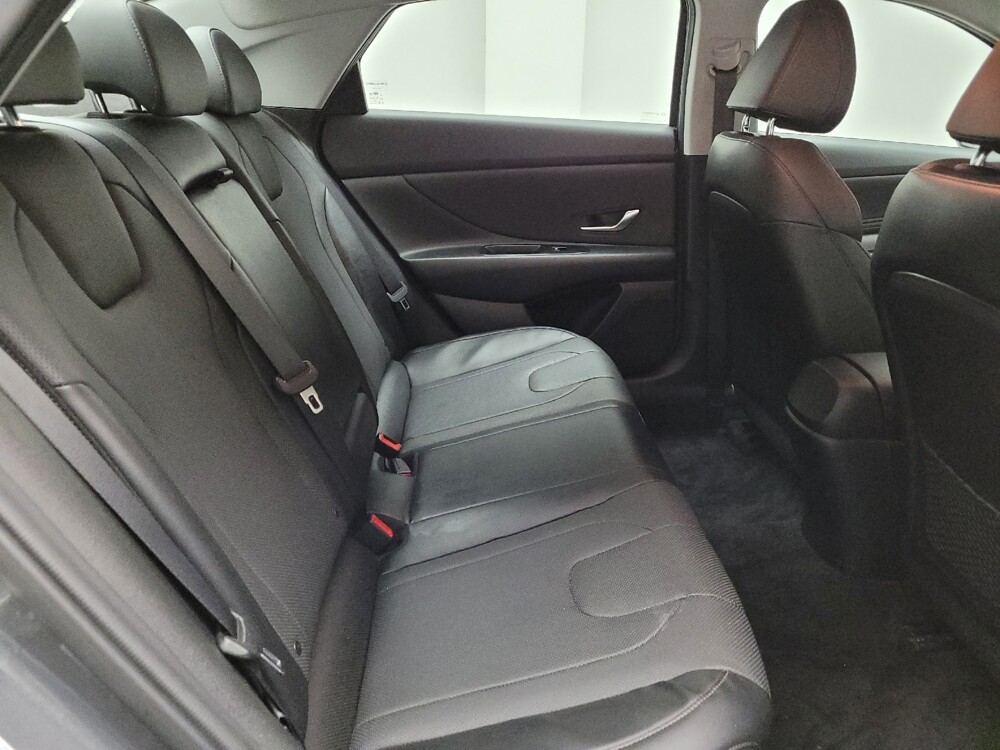 2023 Hyundai Elantra in Eastpointe, MI 48021 - 18137459 19