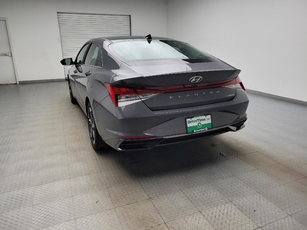 2023 Hyundai Elantra in Eastpointe, MI 48021 - 18137459 6