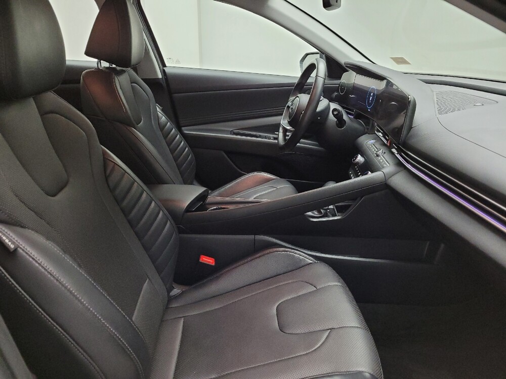 2023 Hyundai Elantra in Eastpointe, MI 48021 - 18137459 21
