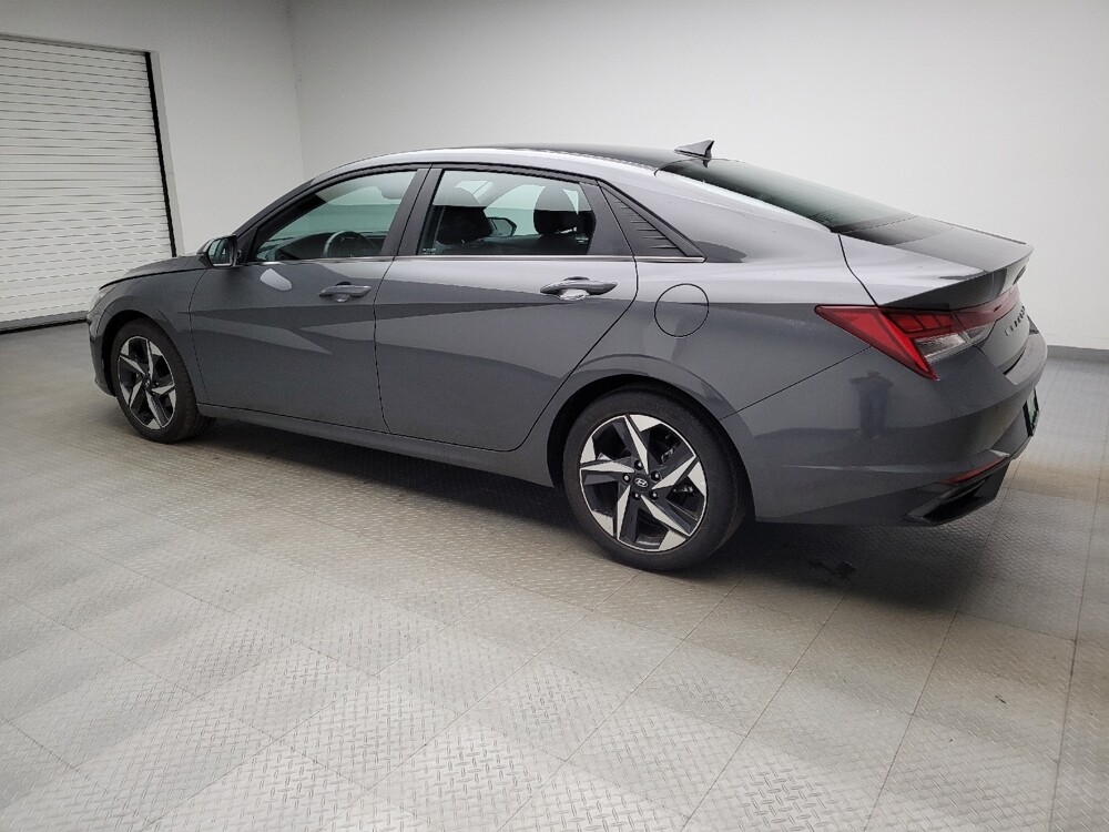 2023 Hyundai Elantra in Eastpointe, MI 48021 - 18137459 3