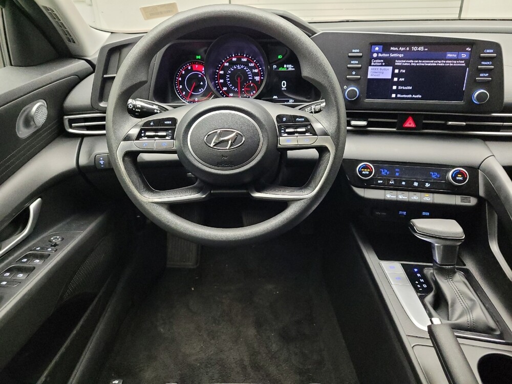 2023 Hyundai Elantra in Eastpointe, MI 48021 - 18137460 22