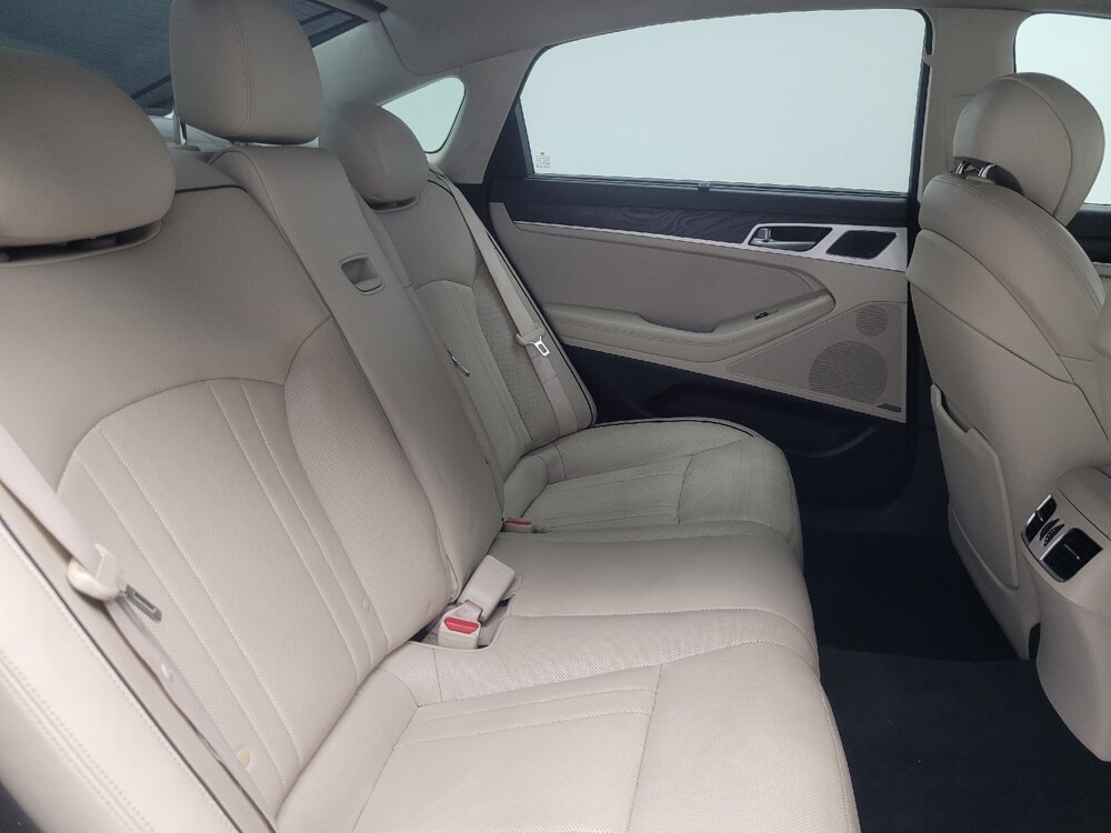 2015 Hyundai Genesis in Mishawaka, IN 46545 - 18137461 19