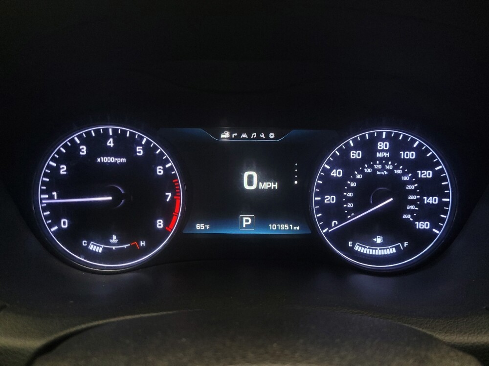 2015 Hyundai Genesis in Mishawaka, IN 46545 - 18137461 23