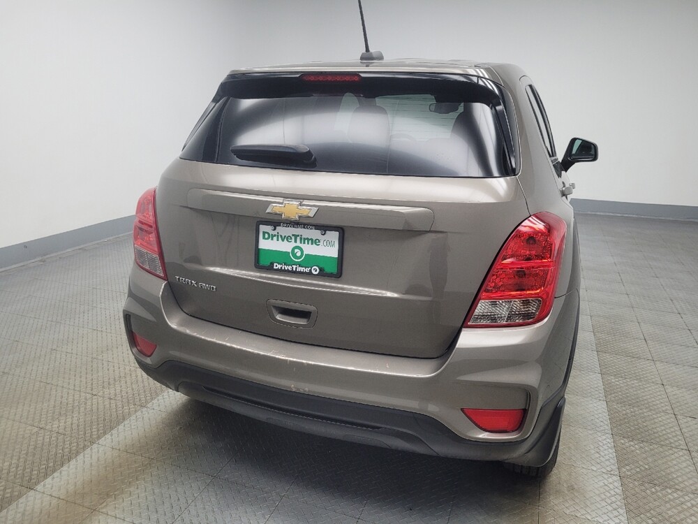 2020 Chevrolet Trax in Mishawaka, IN 46545 - 18137463 7
