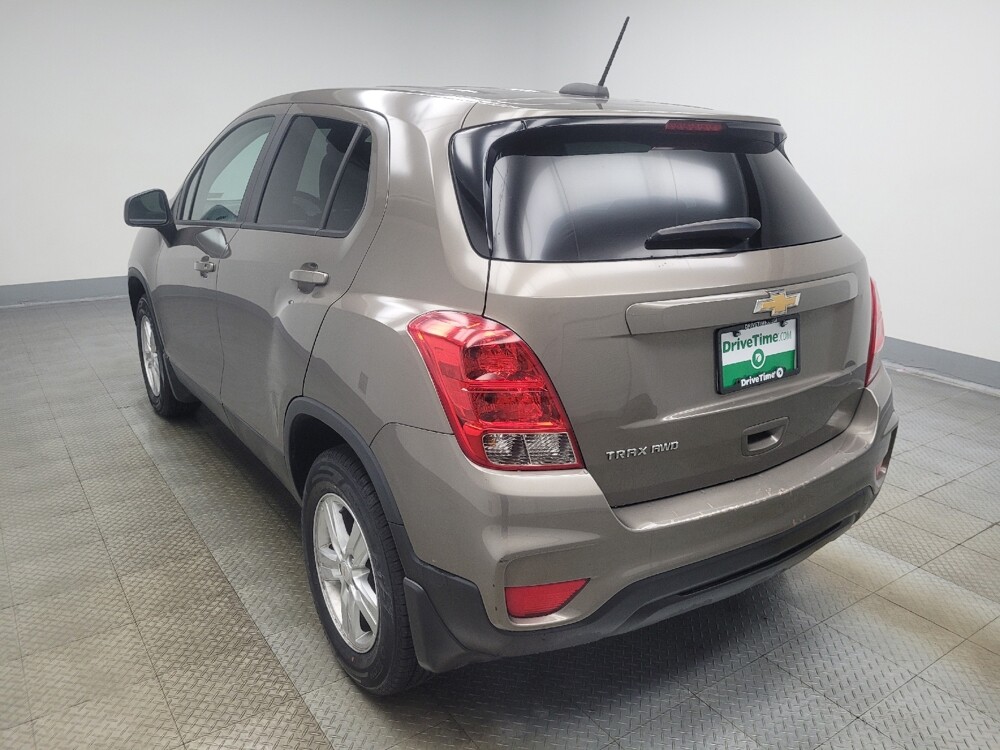 2020 Chevrolet Trax in Mishawaka, IN 46545 - 18137463 5