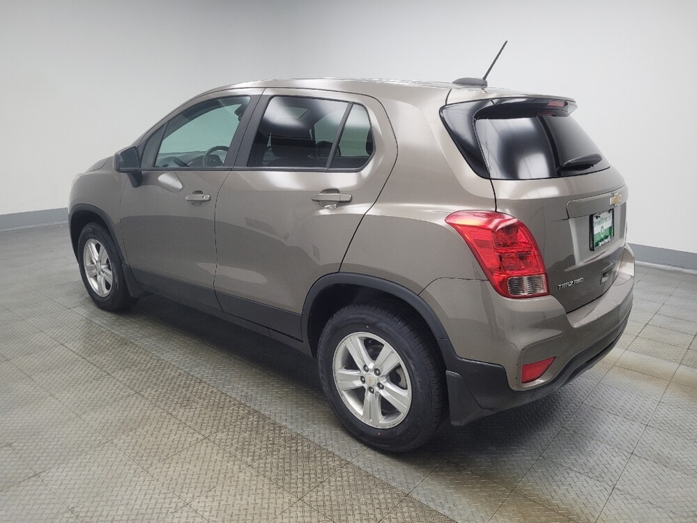 2020 Chevrolet Trax in Mishawaka, IN 46545 - 18137463 3