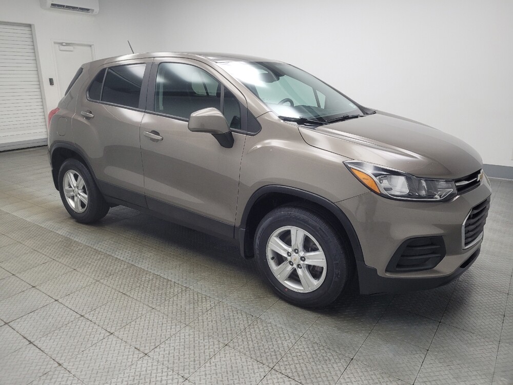 2020 Chevrolet Trax in Mishawaka, IN 46545 - 18137463 11