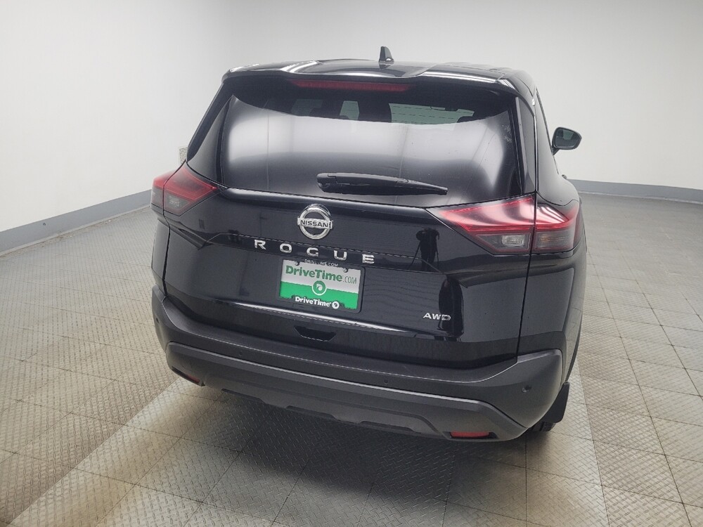2021 Nissan Rogue in Highland, IN 46322 - 18137464 7