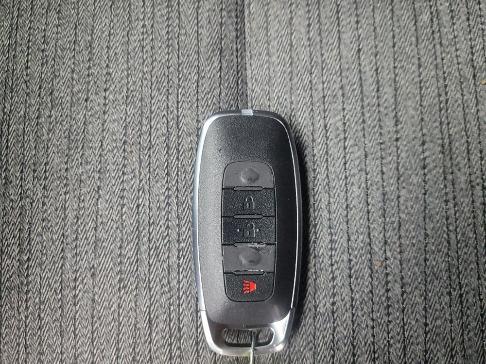 2021 Nissan Rogue in Highland, IN 46322 - 18137464 32