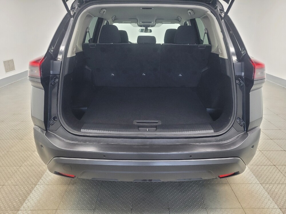 2021 Nissan Rogue in Highland, IN 46322 - 18137464 29