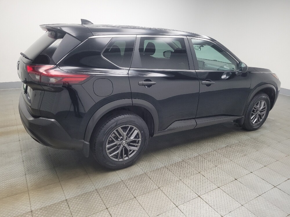 2021 Nissan Rogue in Highland, IN 46322 - 18137464 10