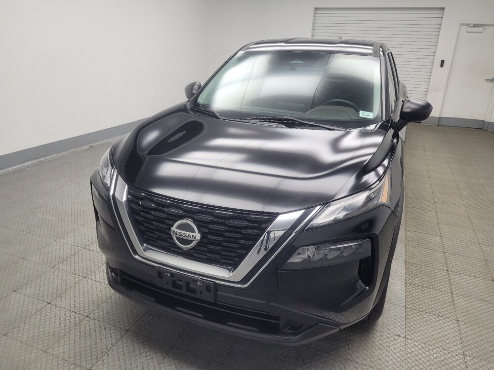 2021 Nissan Rogue in Highland, IN 46322 - 18137464 15