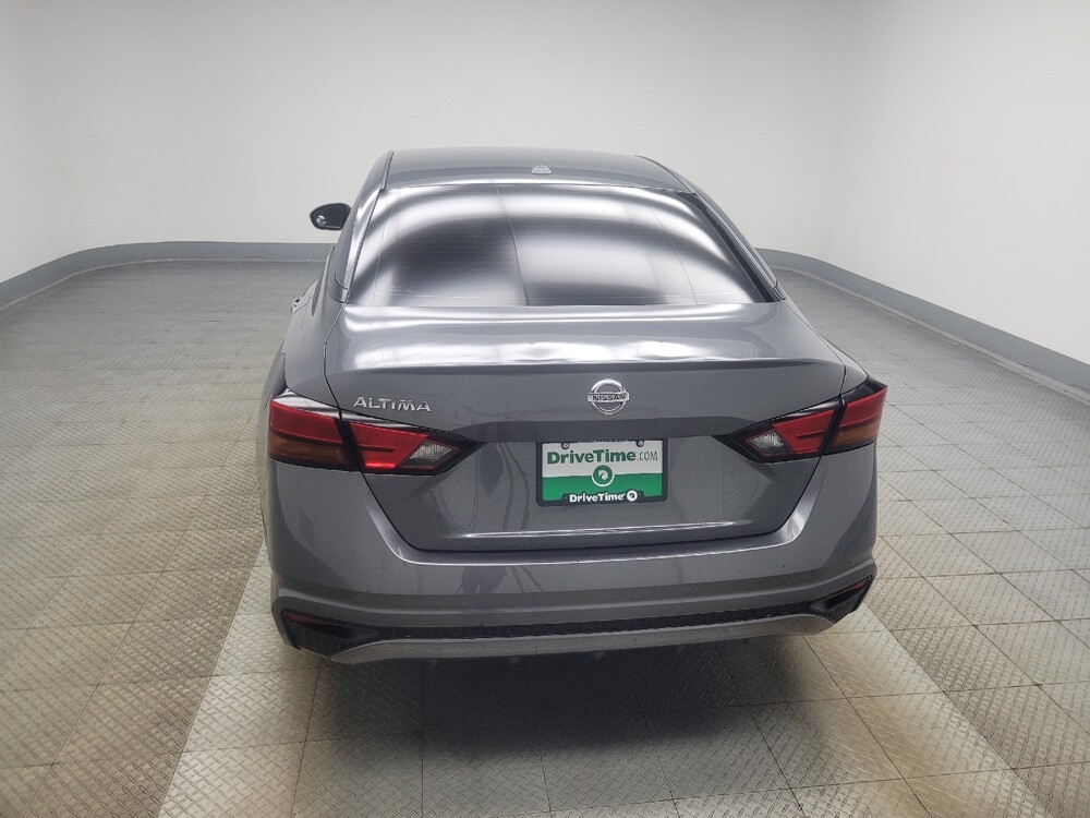 2019 Nissan Altima in Indianapolis, IN 46219 - 18137465 6