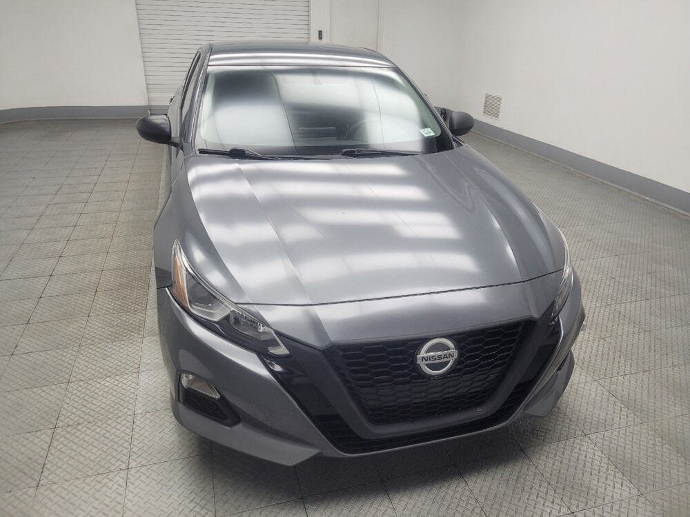 2019 Nissan Altima in Indianapolis, IN 46219 - 18137465 14