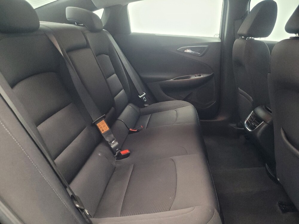 2022 Chevrolet Malibu in Ft Wayne, IN 46805 - 18137467 19