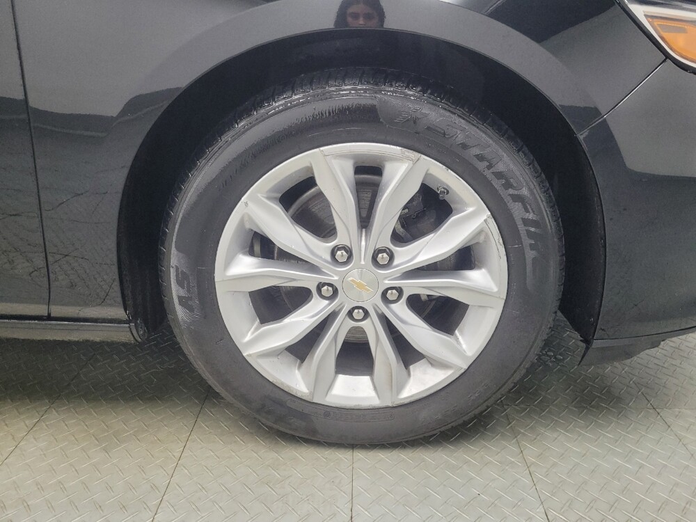 2022 Chevrolet Malibu in Ft Wayne, IN 46805 - 18137467 31