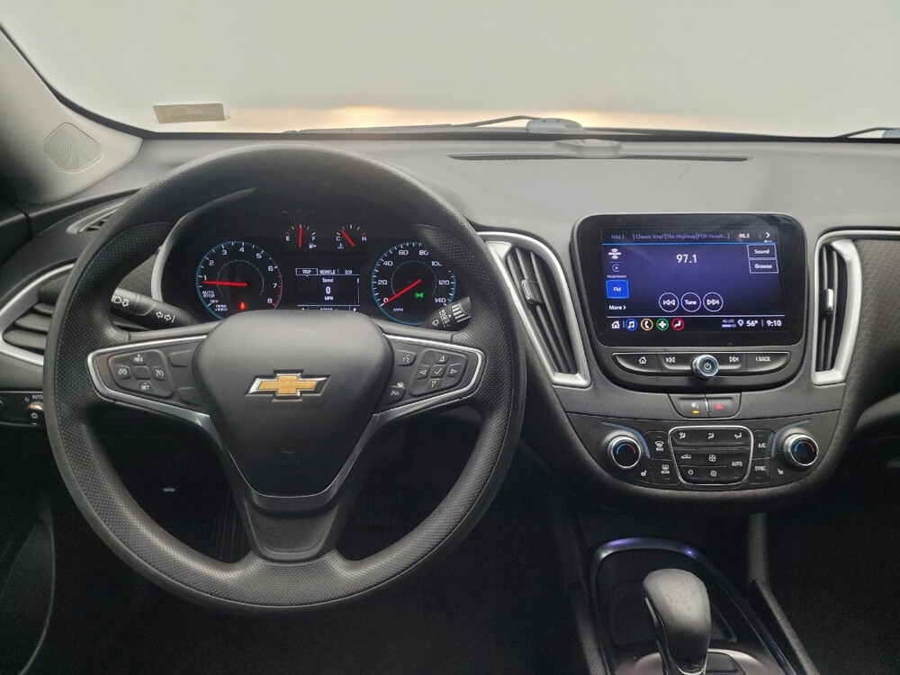 2022 Chevrolet Malibu in Ft Wayne, IN 46805 - 18137467 22